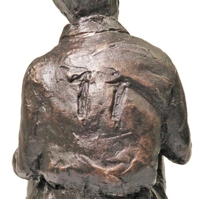 Corry Ammerlaan Beeld Coen Moulijn verbronsd