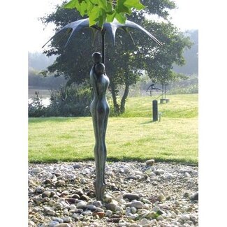 Corry Ammerlaan Bronzen beeld Geborgen