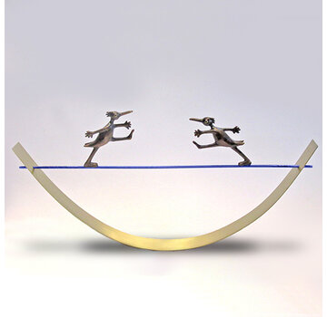Corry Ammerlaan Samen de gouden stap sculptuur(incl. geschenkdoos & verzending)