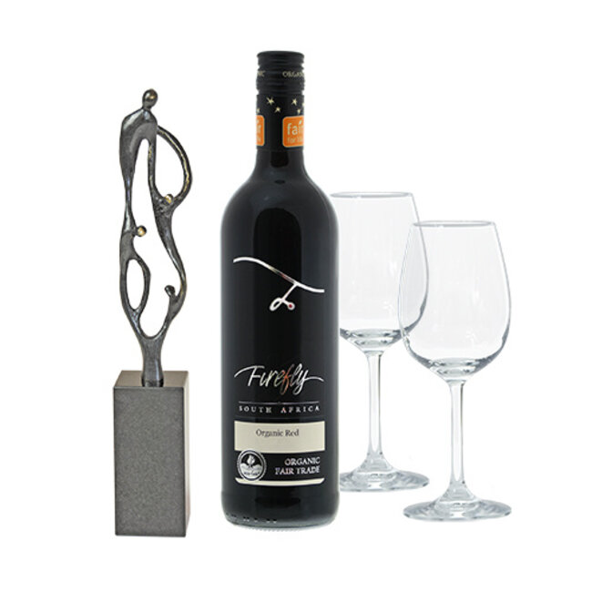 Corry Ammerlaan Houten kist met beeld toekomst en wijn