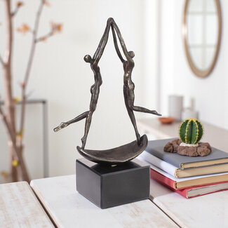 Ger van Tankeren Bronzen beeld - Een bevlogen team