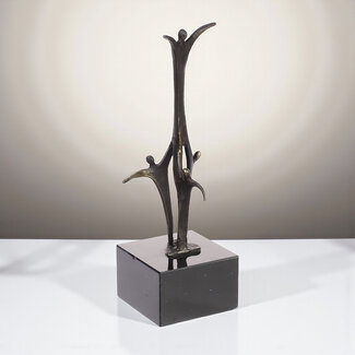 Ger van Tankeren Jubileumgeschenk: De jubilaris die op handen wordt gedragen