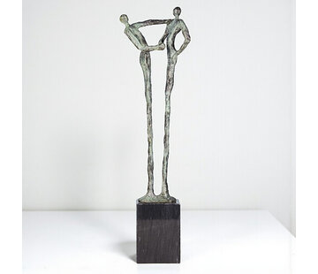 Corry Ammerlaan Bronzen beeld Dank groen gepatineerd van 35 cm hoog incl. sokkel