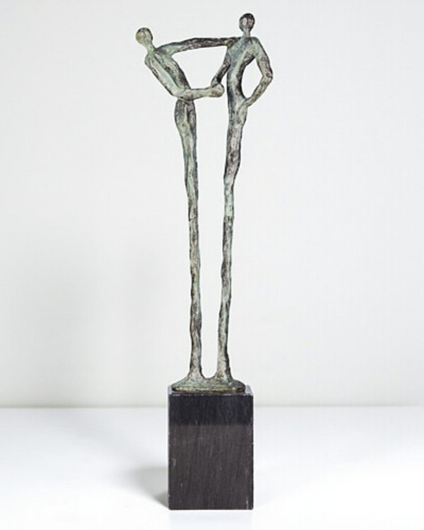 Corry Ammerlaan Geheel bronzen beeld ‘Dank’ – Groen gepatineerd (35 cm, incl. sokkel)