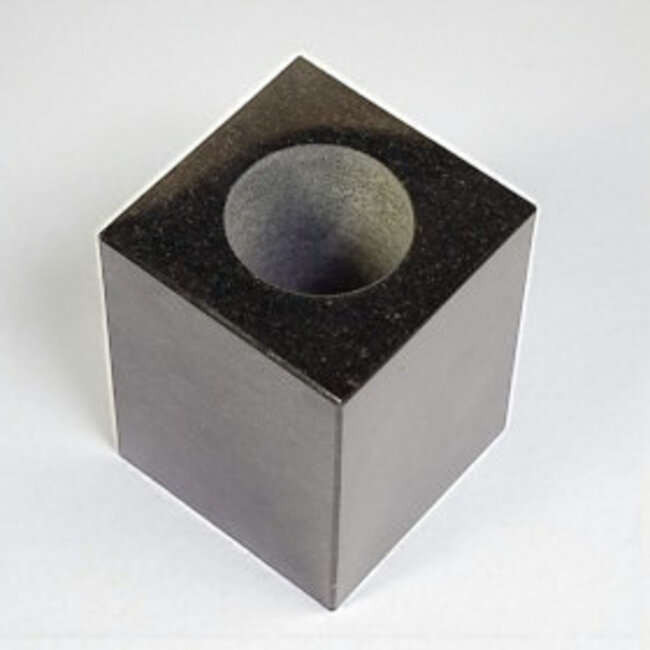 Corry Ammerlaan Herinneringssculptuur Geluk & Liefde