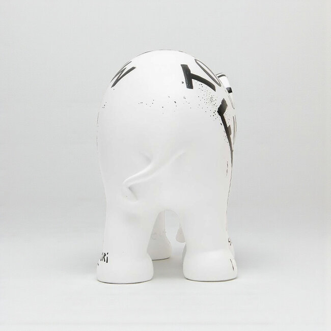 Selwyn Senatori Selwyn Senatori Elephant Parade