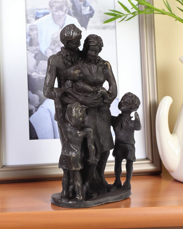 Ger van Tankeren Bronzen beeld Gezin met zoon, dochter en baby