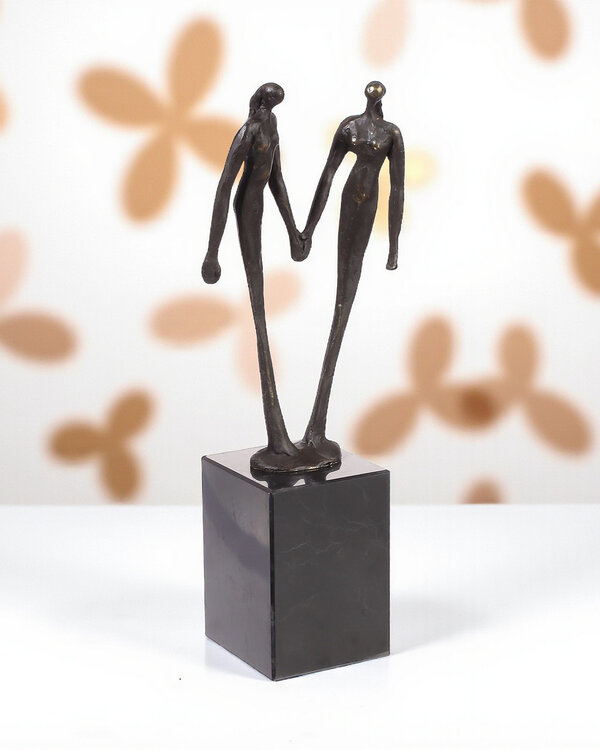 Ger van Tankeren Bronzen beeld Happiness (2 vrouwen)