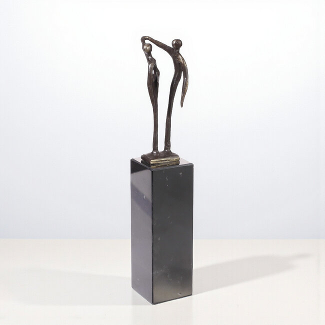 Ger van Tankeren De Doorbraak. Sculptuur.