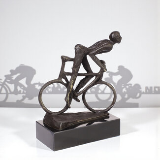 Ger van Tankeren Bronzen beeld Biker