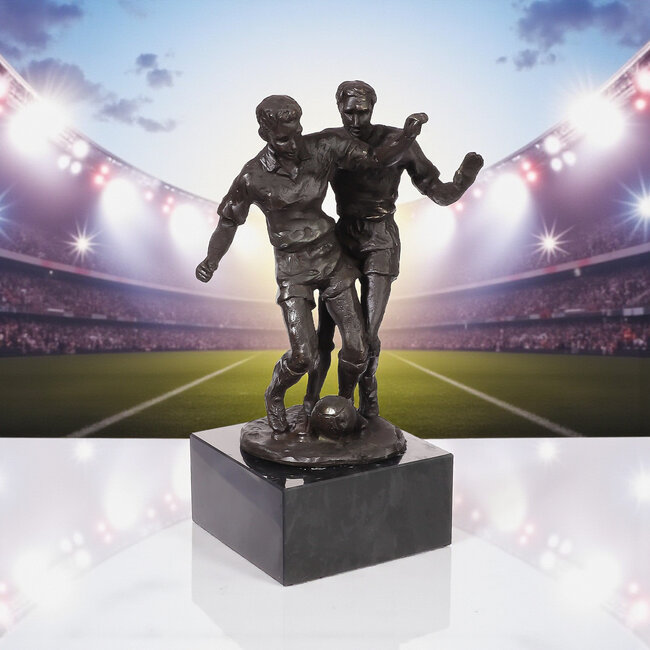 Ger van Tankeren Voetbal duel beeld verbronsd