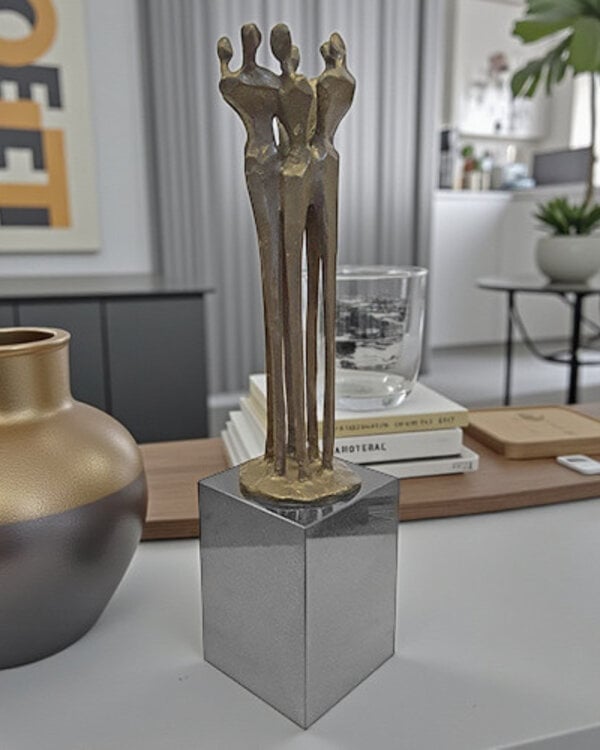 Corry Ammerlaan Bronzen beeld Schouder aan schouder (kleine versie ook leverbaar)
