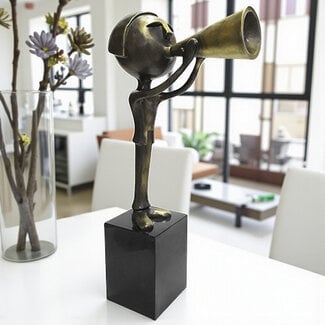 Corry Ammerlaan Bronzen beeld Sharing communication