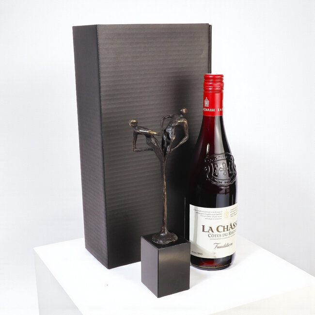 Ger van Tankeren Kunstzinnig wijnpakket met bronzen sculptuur 'Dank voor het vertrouwen'