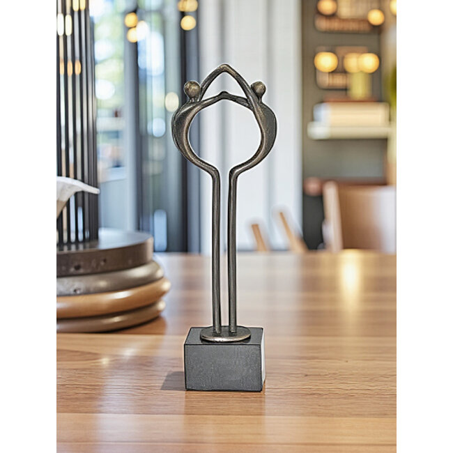 Corry Ammerlaan Beeld van mens tot mens verbronsd