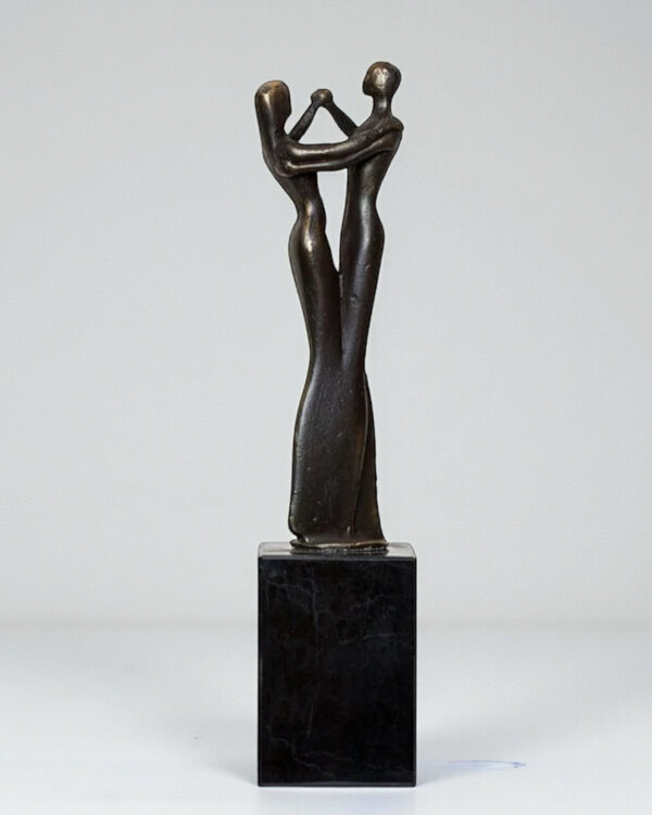 Bronzen beeld "Danspaar"