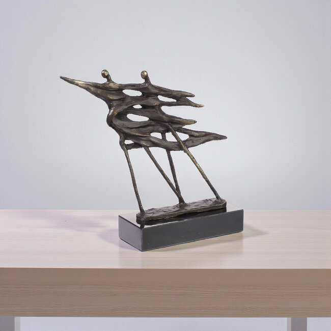 Ger van Tankeren Succes en Vooruitgang – Bronzen Beeld Voor de Wind (15 cm)