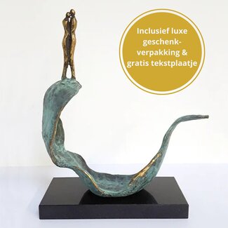 Corry Ammerlaan Bronzen beeld samen op de voorste golf (incl. geschenkdoos & gratis tekstplaatje)