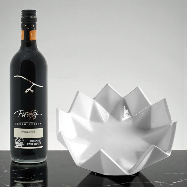 Corry Ammerlaan Keramieken Schaal ‘Samen de Sterren Laten Fonkelen’ met Firefly Red wijn