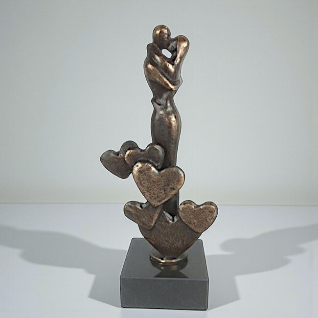 Mark Brouwers Romantisch verbronsd beeld "Ware Liefde"