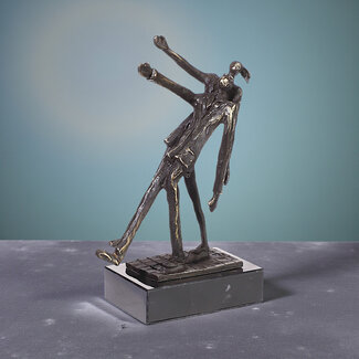 Samen een Stap Vooruit – Verbronsd Kunstwerk 14 cm, Symbool van Samenwerking en Groei