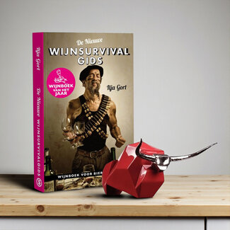 Ilja Gort wijnboek met Fuerza kurkentrekker in rood