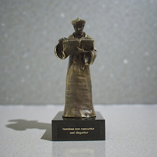 Corry Ammerlaan Sculptuur Erasmus (incl. geschenkdoos & verzending)