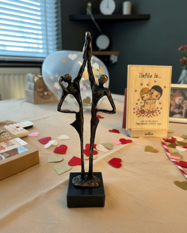 Ger van Tankeren Bronzen beeld De verbintenis(incl. verzenden)