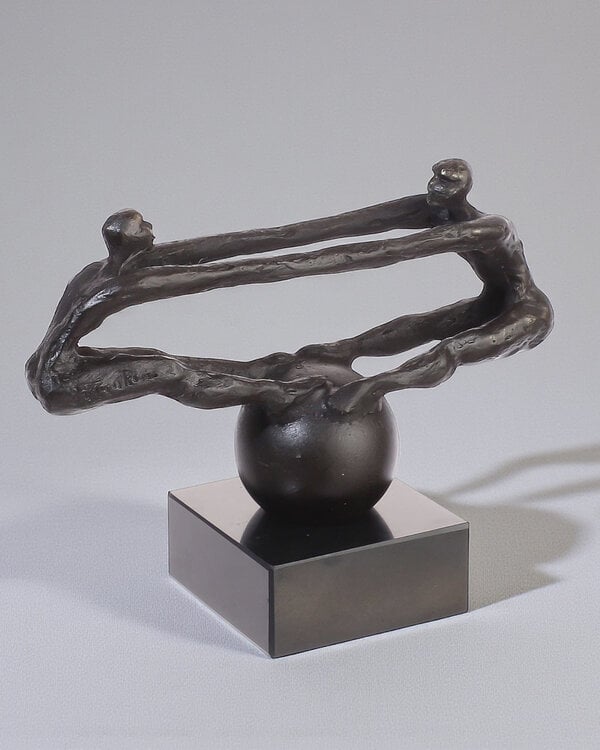 Ger van Tankeren Bronzen beeld Spanning