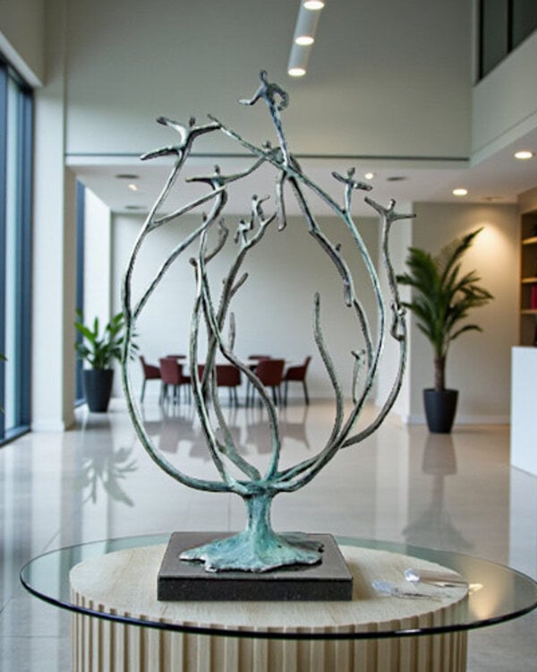 Corry Ammerlaan Bronzen beeld De stam van de organisatie (65 cm)