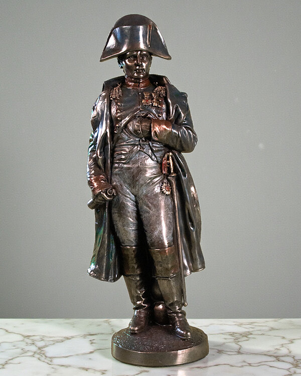 Napoleon Bonaparte = beeld 27 cm hoog