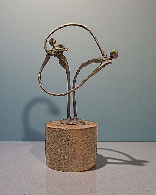 Ger van Tankeren Heart to Heart urn