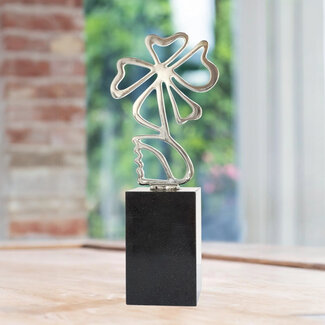 Corry Ammerlaan Verzilverd beeld met Klavertje 5 - Voor jou meer dan geluk