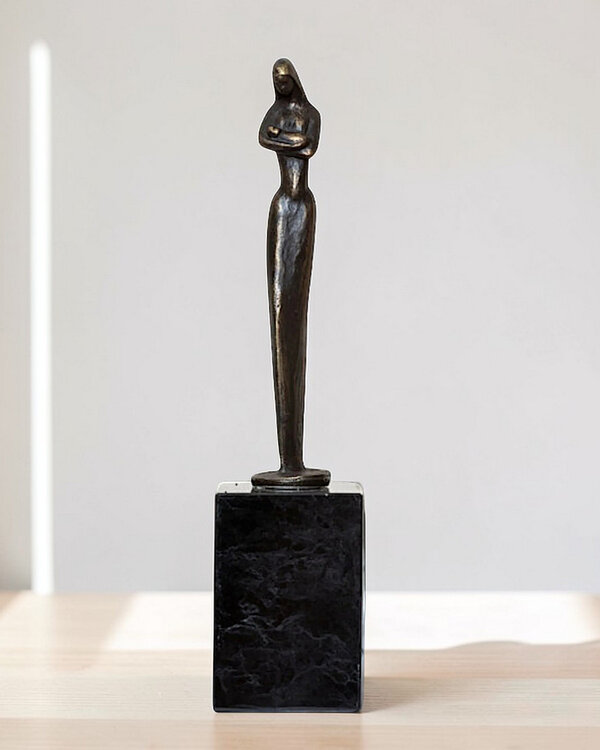 Ger van Tankeren Bronzen beeld Moederliefde