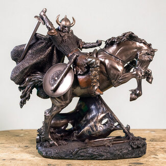 Viking te paard beeld