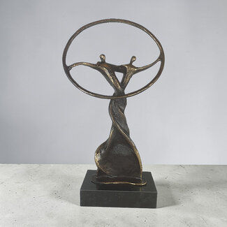 Ger van Tankeren Liefdes sculptuur “Vooruitgang in balans groot”