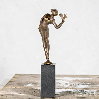 Corry Ammerlaan Beeld Een hartelijk contact - verbronsd