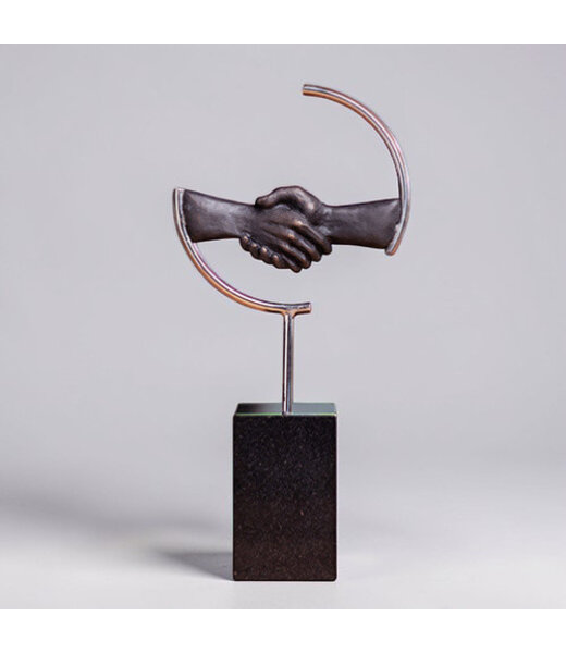 Corry Ammerlaan Bronzen beeld de Handdruk  (incl. verzending en geschenkdoos)