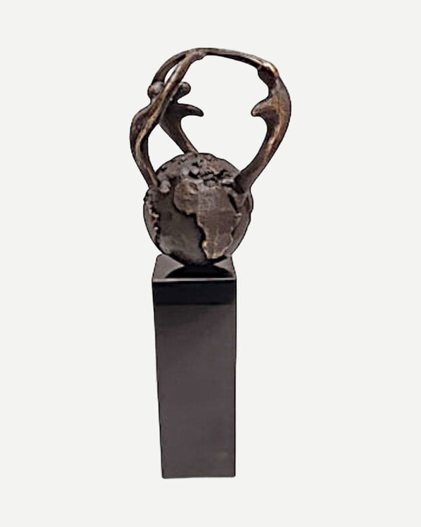 Ger van Tankeren Sculptuur ‘Samen Voor Elkaar Zorgen’ – Verbondenheid