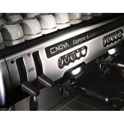 FAEMA Automatische koffie ENOVA druk | 2-groep | 5 kW FAEMA Automatische koffie ENOVA druk | 2-groep | 5 kW
