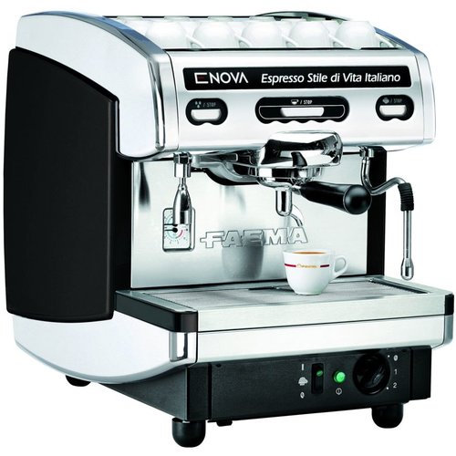 FAEMA Semi-automatische espresso druk ENOVA | 1-groep | 3,6 kW FAEMA Semi-automatische espresso druk ENOVA | 1-groep | 3,6 kW