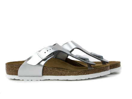 Birkenstock Birkenstock Gizeh Electric Metallic Silver Birkenstock Birkenstock Gizeh Electric Metallic Silver