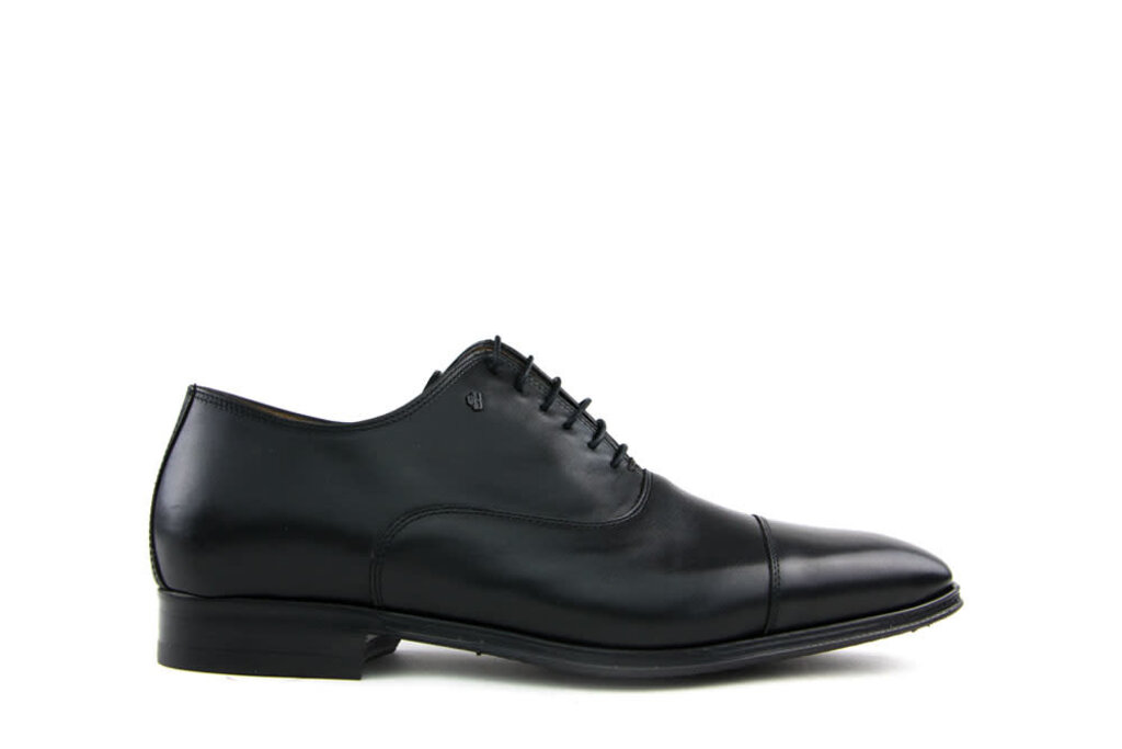 Van Bommel Van Bommel Lace-Up Black Calf