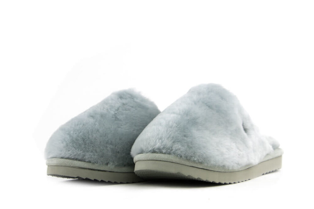 Warmbat Warmbat Pantoffels Mungo Fur Ice Blue