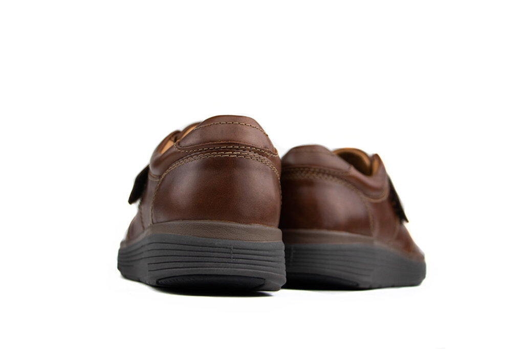 Clarks Clarks Klittenband Un Abode Bruin