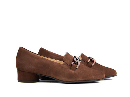 Hassia Hassia Pump Ketting Chestnut Suede Roma H Hassia Hassia Pump Ketting Chestnut Suede Roma H