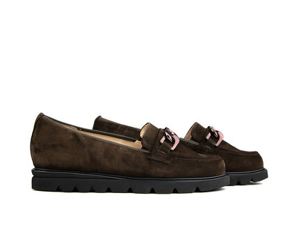 Hassia Hassia Loafer Ketting Darkbrown Suede Pisa G Hassia Hassia Loafer Ketting Darkbrown Suede Pisa G