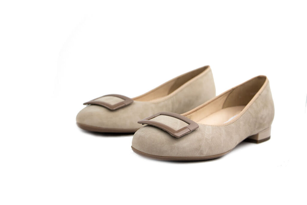 Ara Ara Ballerina Sand Suede