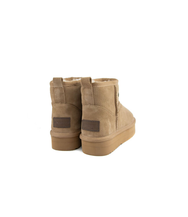 Warmbat Wallaby Plateau Camel Suede