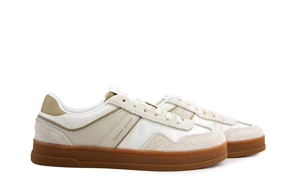 Tommy Hilfiger Tommy Hilfiger The Greenwich Mix Media Newsprint